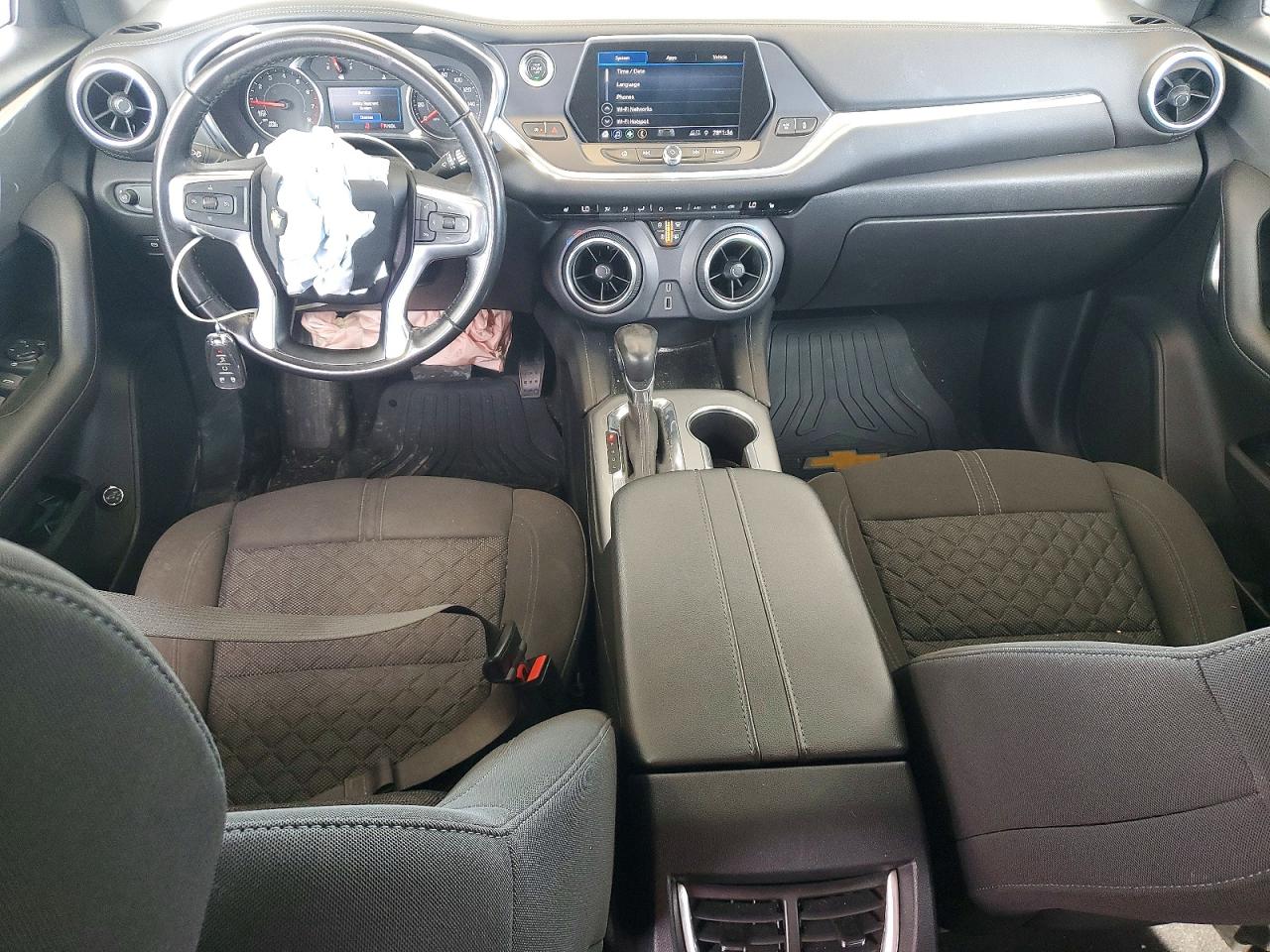 2020 CHEVROLET BLAZER 2LT photo 8