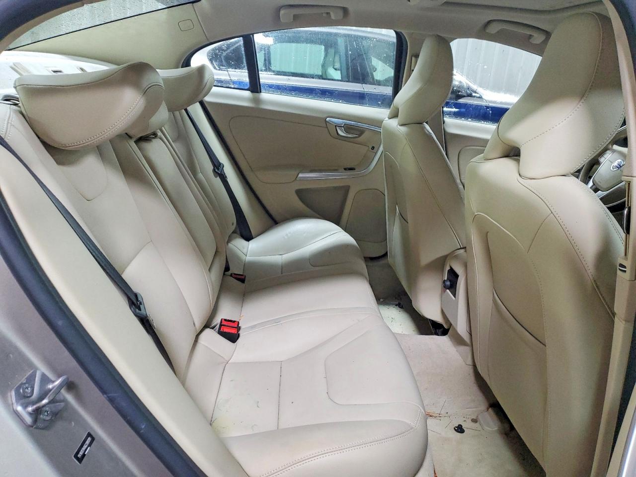 2016 VOLVO S60 PREMIER photo 10