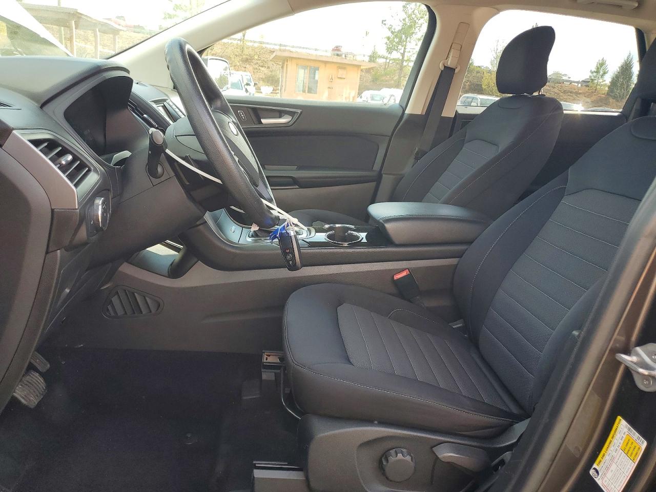 2017 FORD EDGE SE photo 13