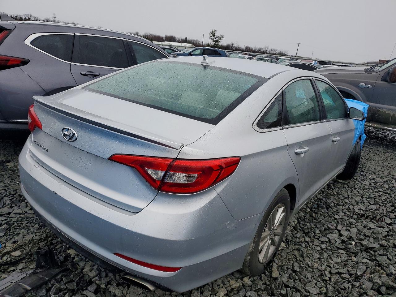 2016 HYUNDAI SONATA SE photo 3