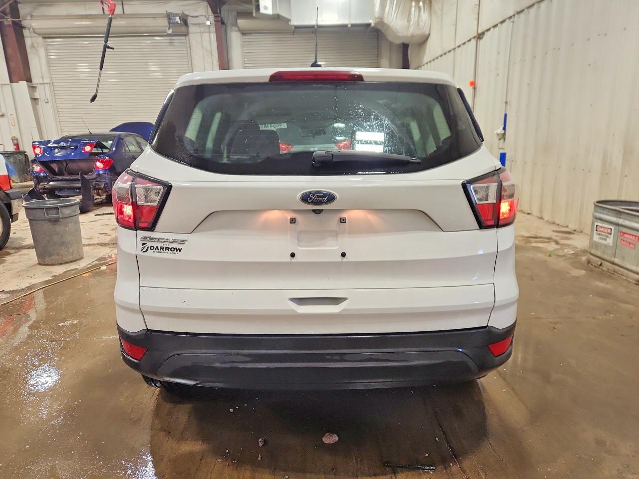 2018 FORD ESCAPE S photo 16