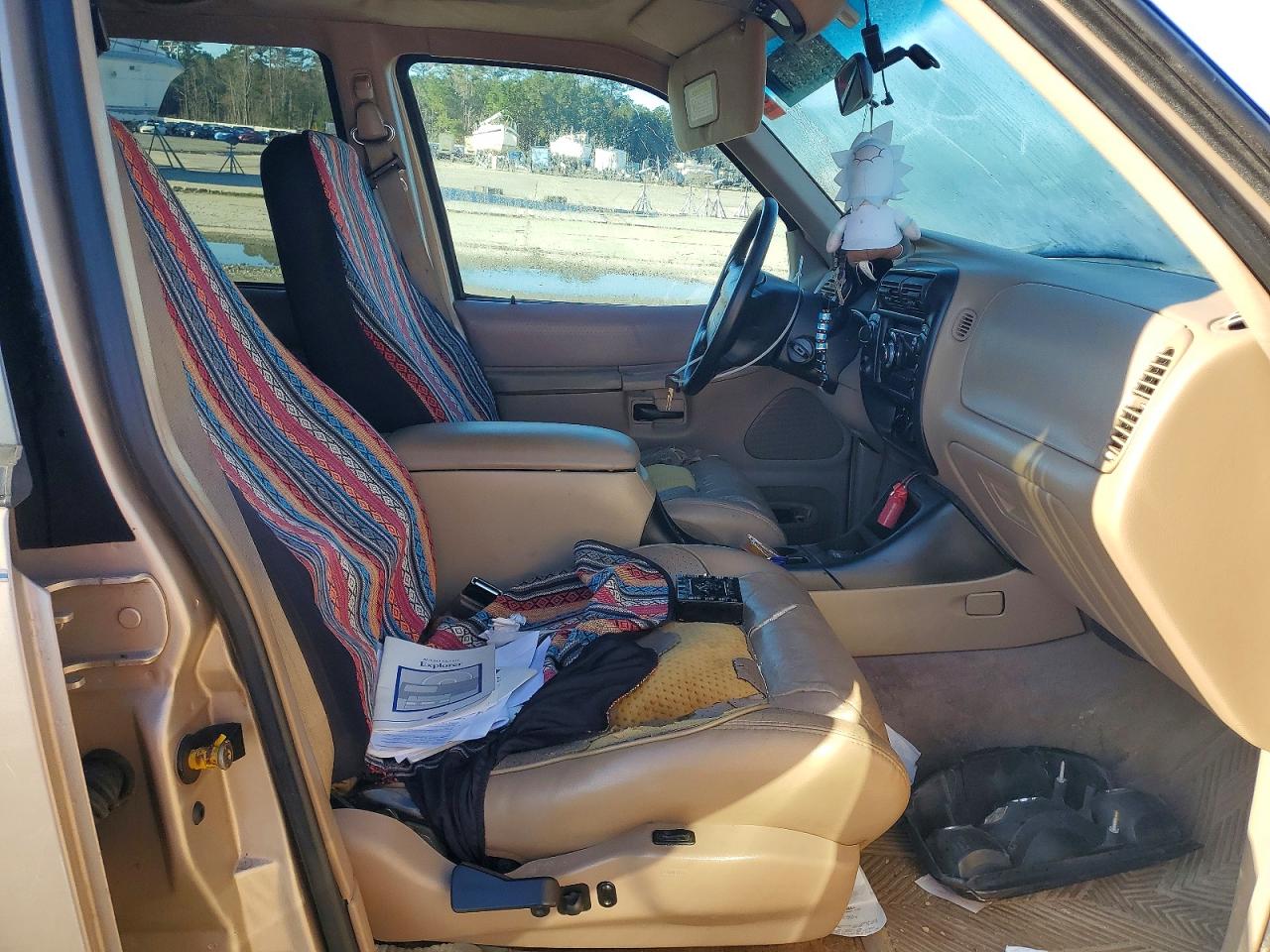 1997 FORD EXPLORER photo 13