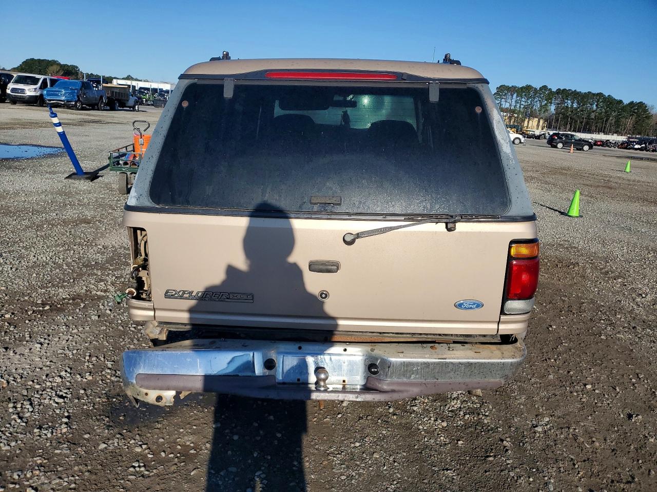 1997 FORD EXPLORER photo 11