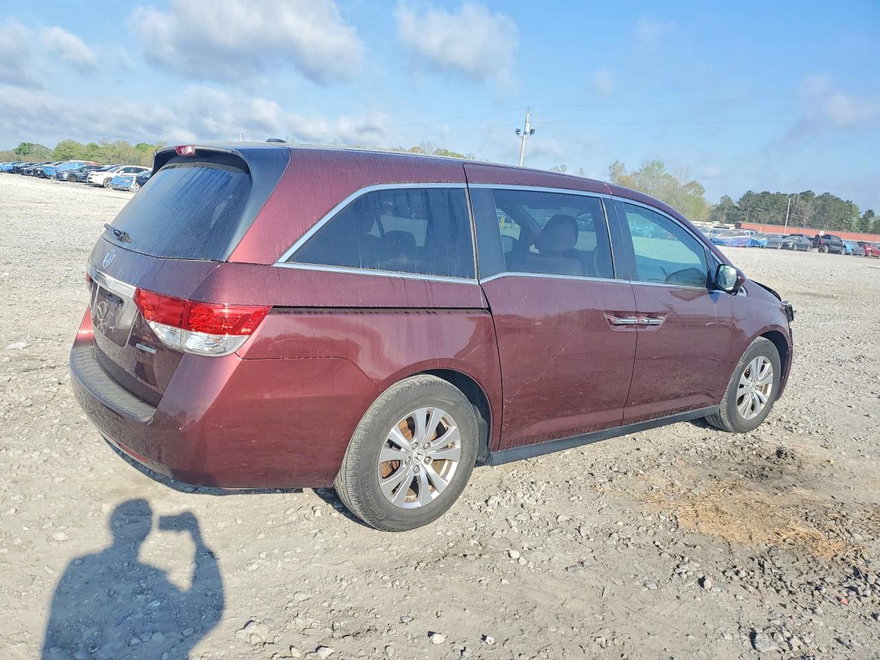 2016 HONDA ODYSSEY SE photo 3