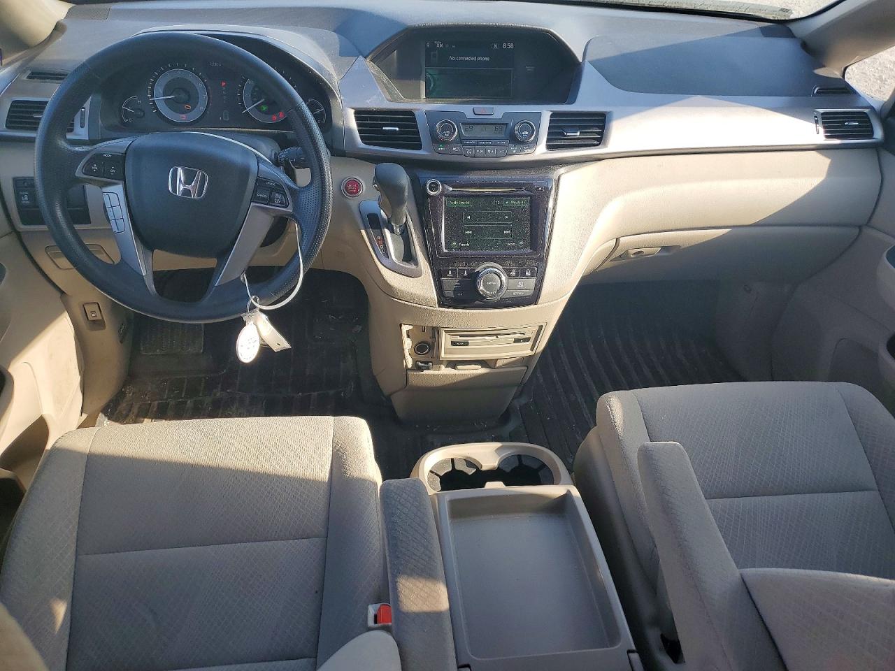 2016 HONDA ODYSSEY SE photo 8