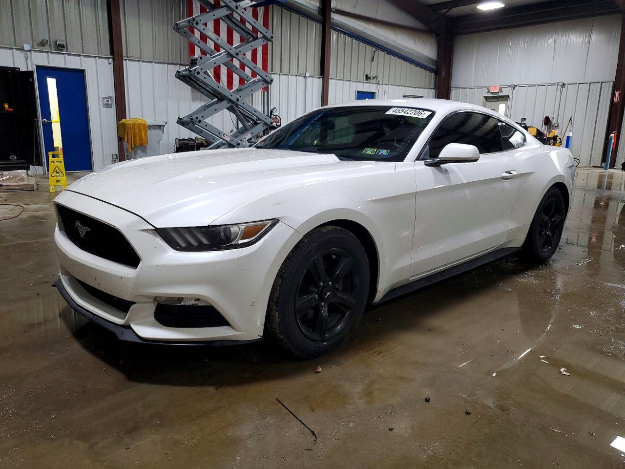 2017 FORD MUSTANG