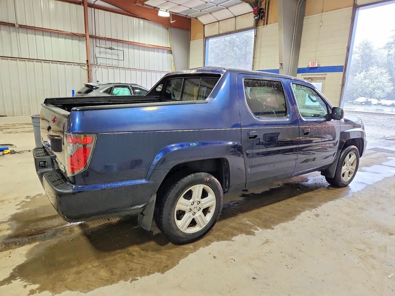 2013 HONDA RIDGELINE RTL photo 5