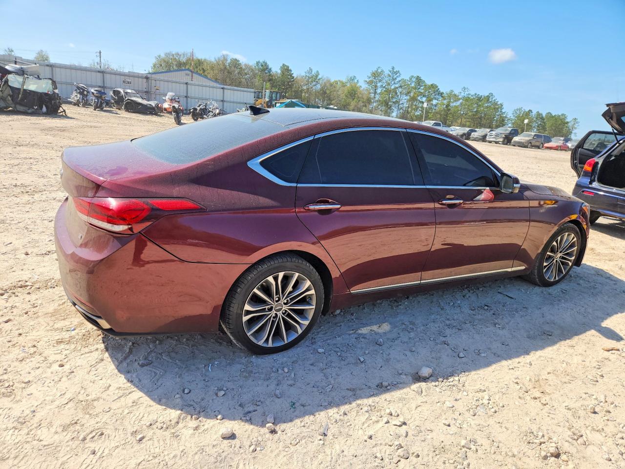 2015 HYUNDAI GENESIS 3.8L photo 5