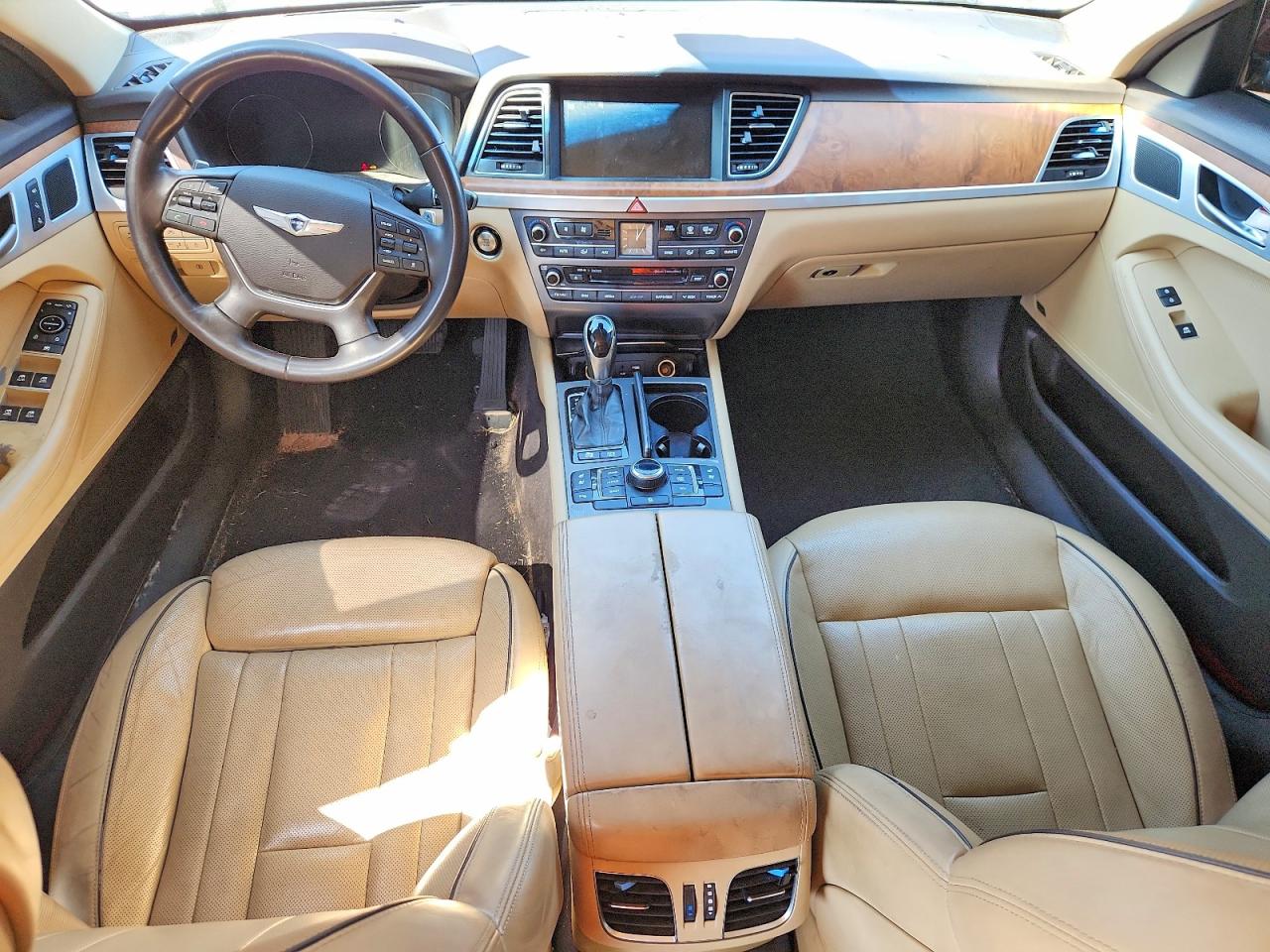 2015 HYUNDAI GENESIS 3.8L photo 15