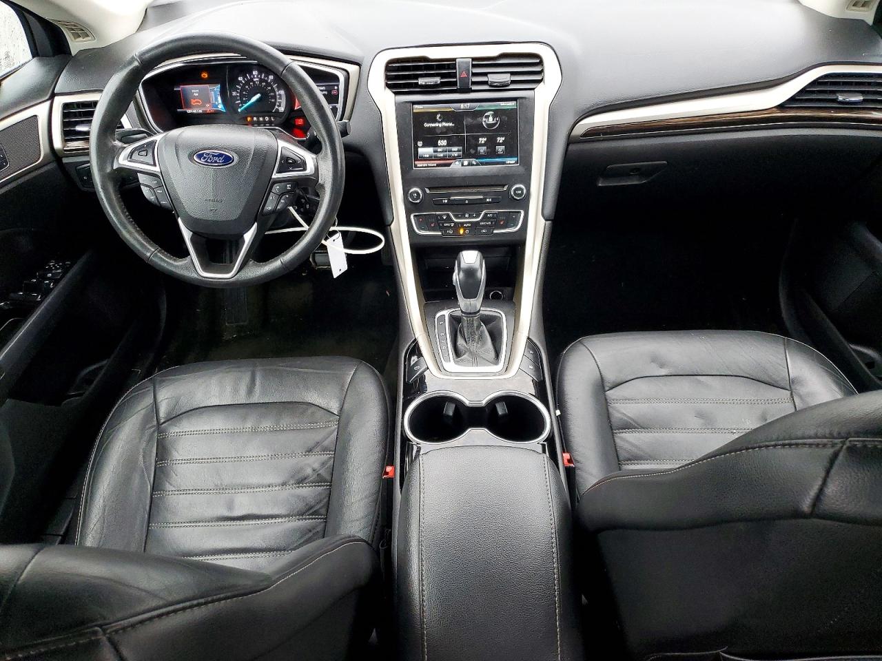2016 FORD FUSION SE PHEV photo 8