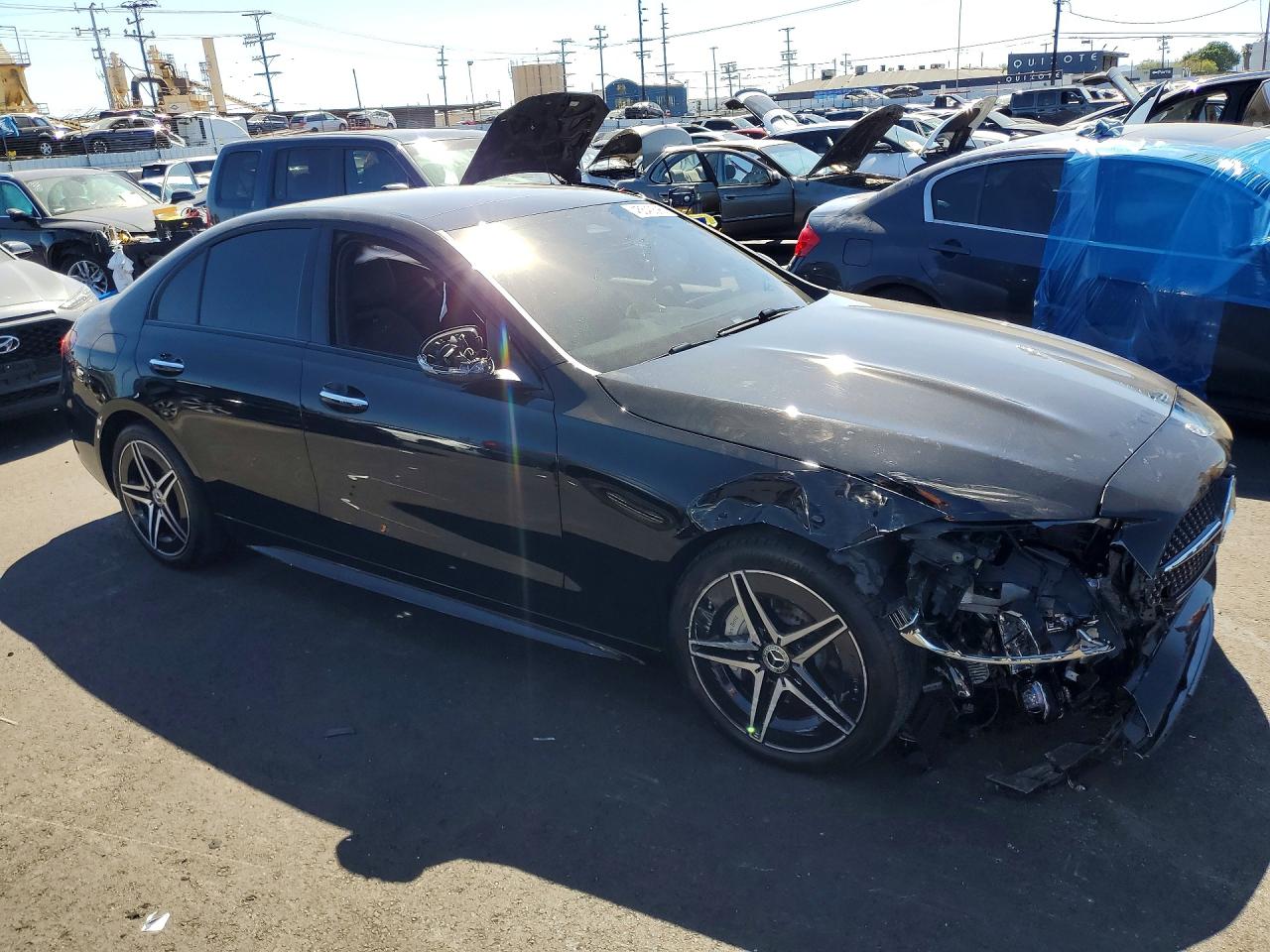 2025 MERCEDES-BENZ C 300 photo 4