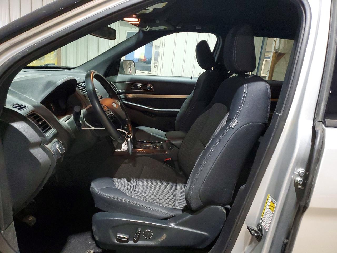 2018 FORD EXPLORER XLT photo 7