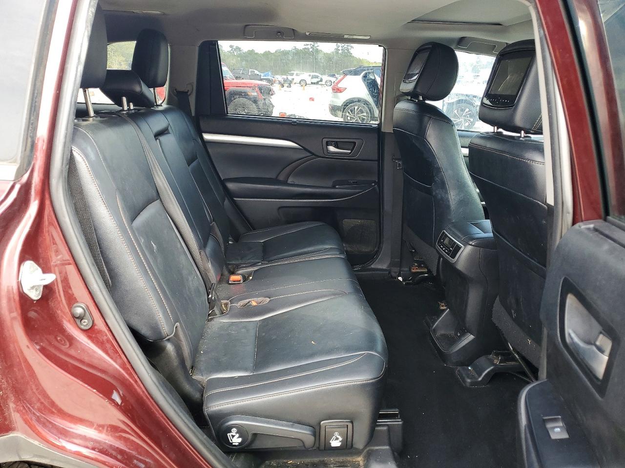 2019 TOYOTA HIGHLANDER XLE photo 21
