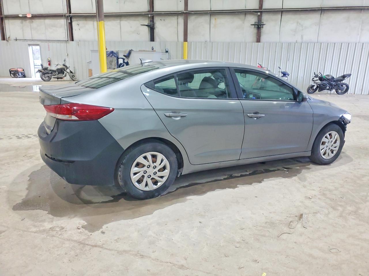 2017 HYUNDAI ELANTRA SE photo 3