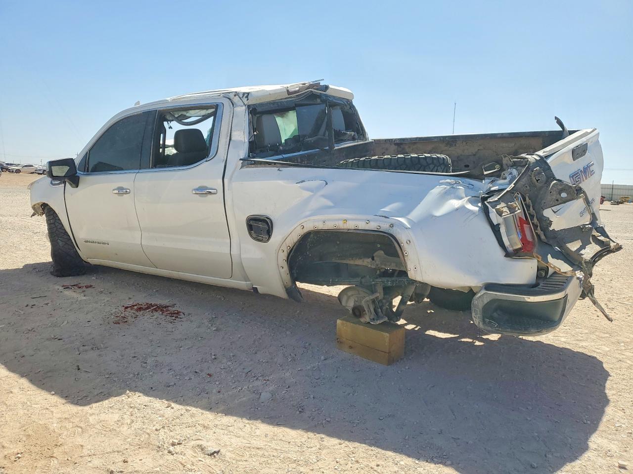 2019 GMC SIERRA K1500 SLT photo 3