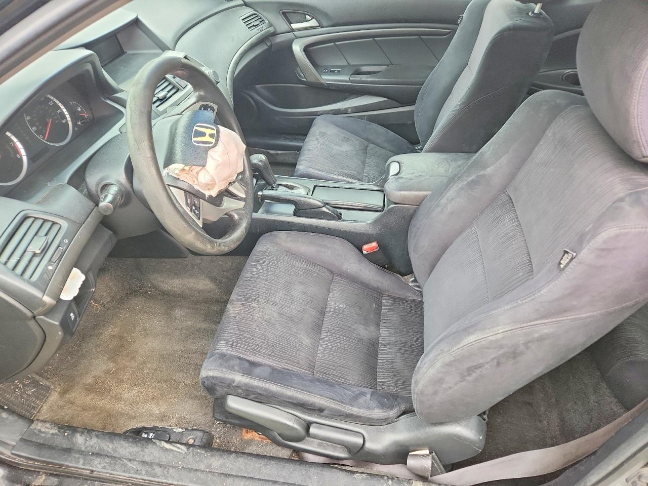 2011 HONDA ACCORD LX-S photo 13
