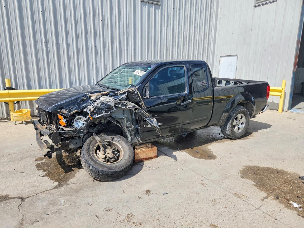 2009 SUZUKI EQUATOR