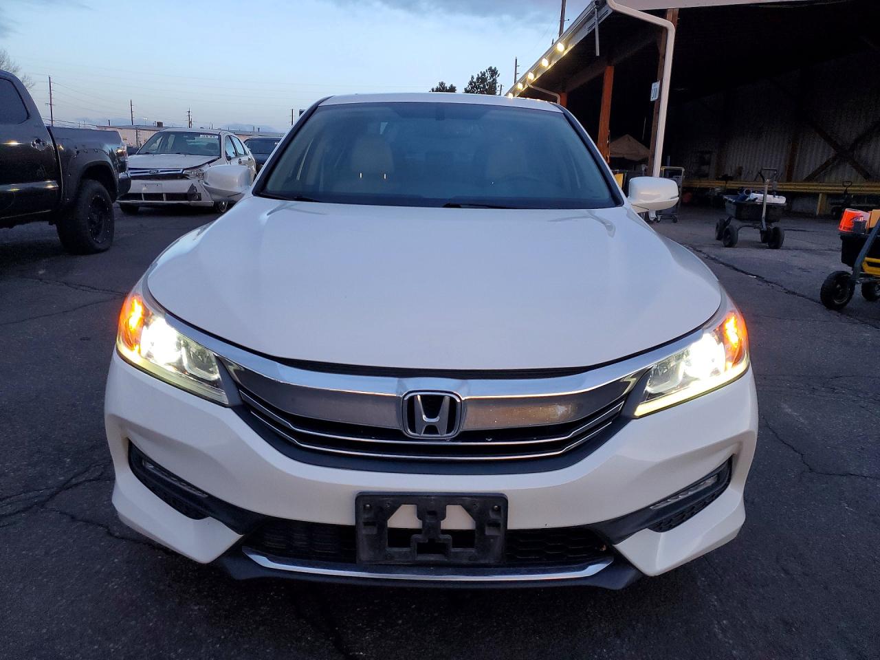 2017 HONDA ACCORD EXL photo 5