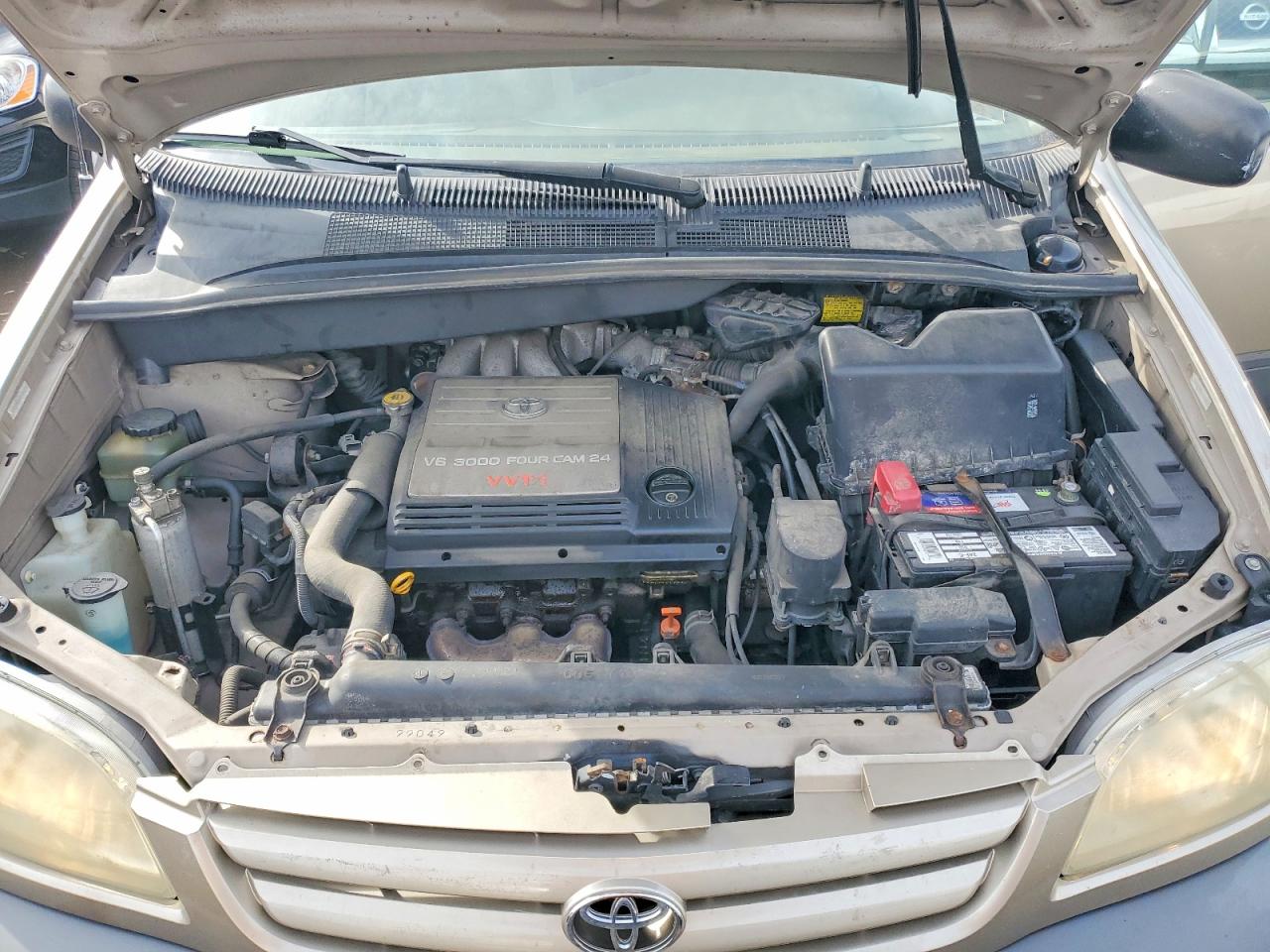 2002 TOYOTA SIENNA CE photo 12