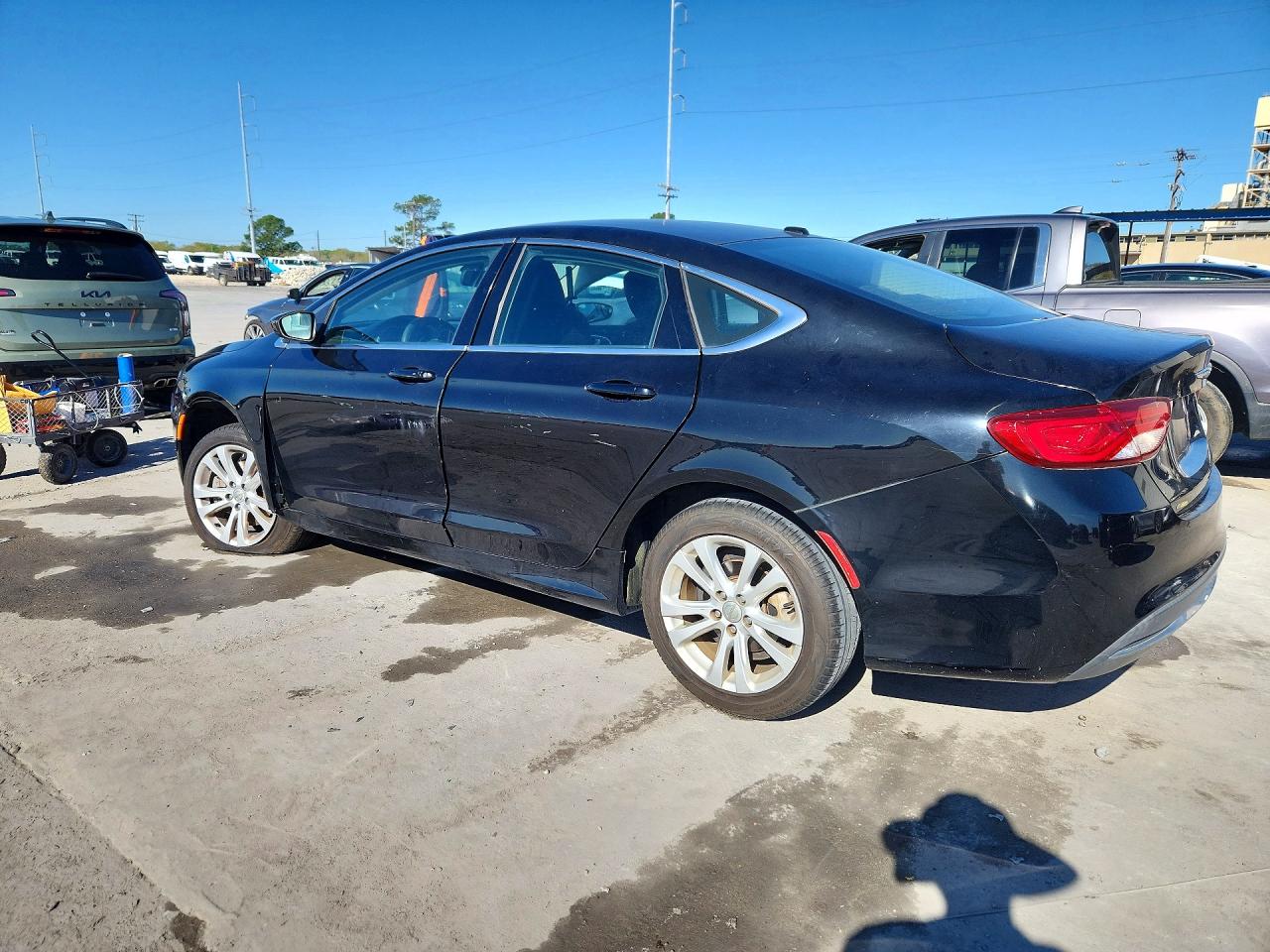 2015 CHRYSLER 200 LIMITED photo 2
