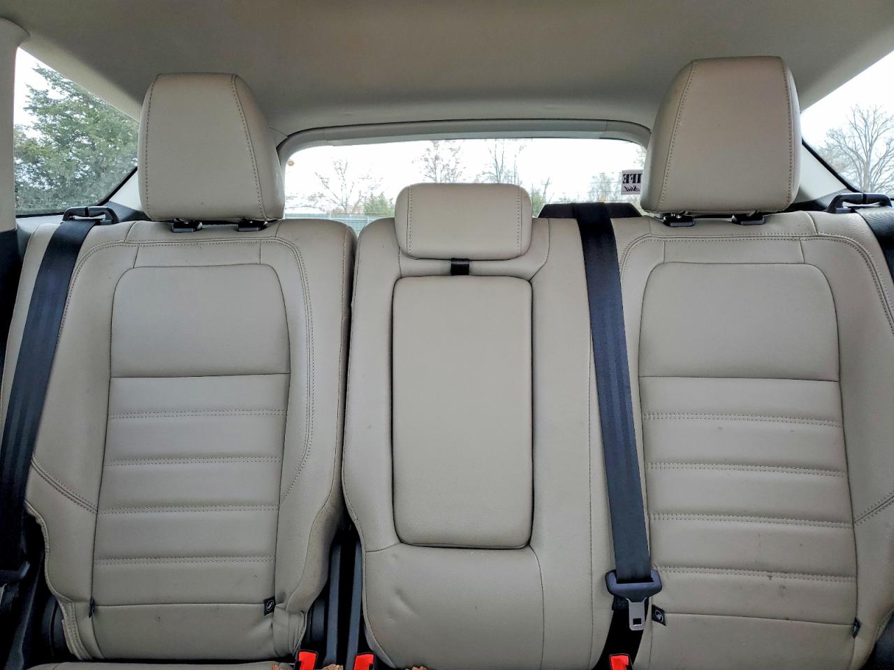 2019 FORD ESCAPE TITANIUM photo 19