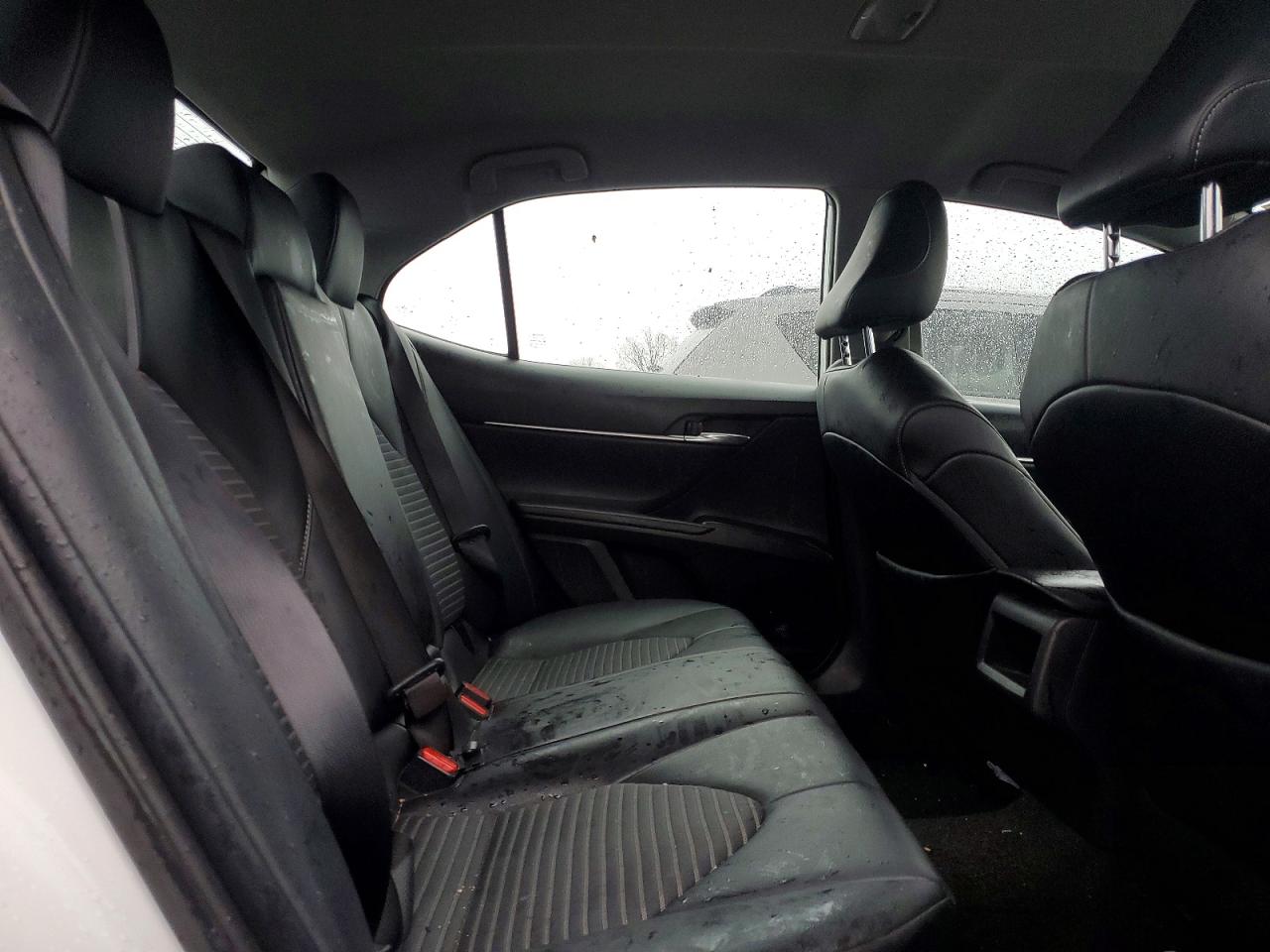 2021 TOYOTA CAMRY SE photo 28