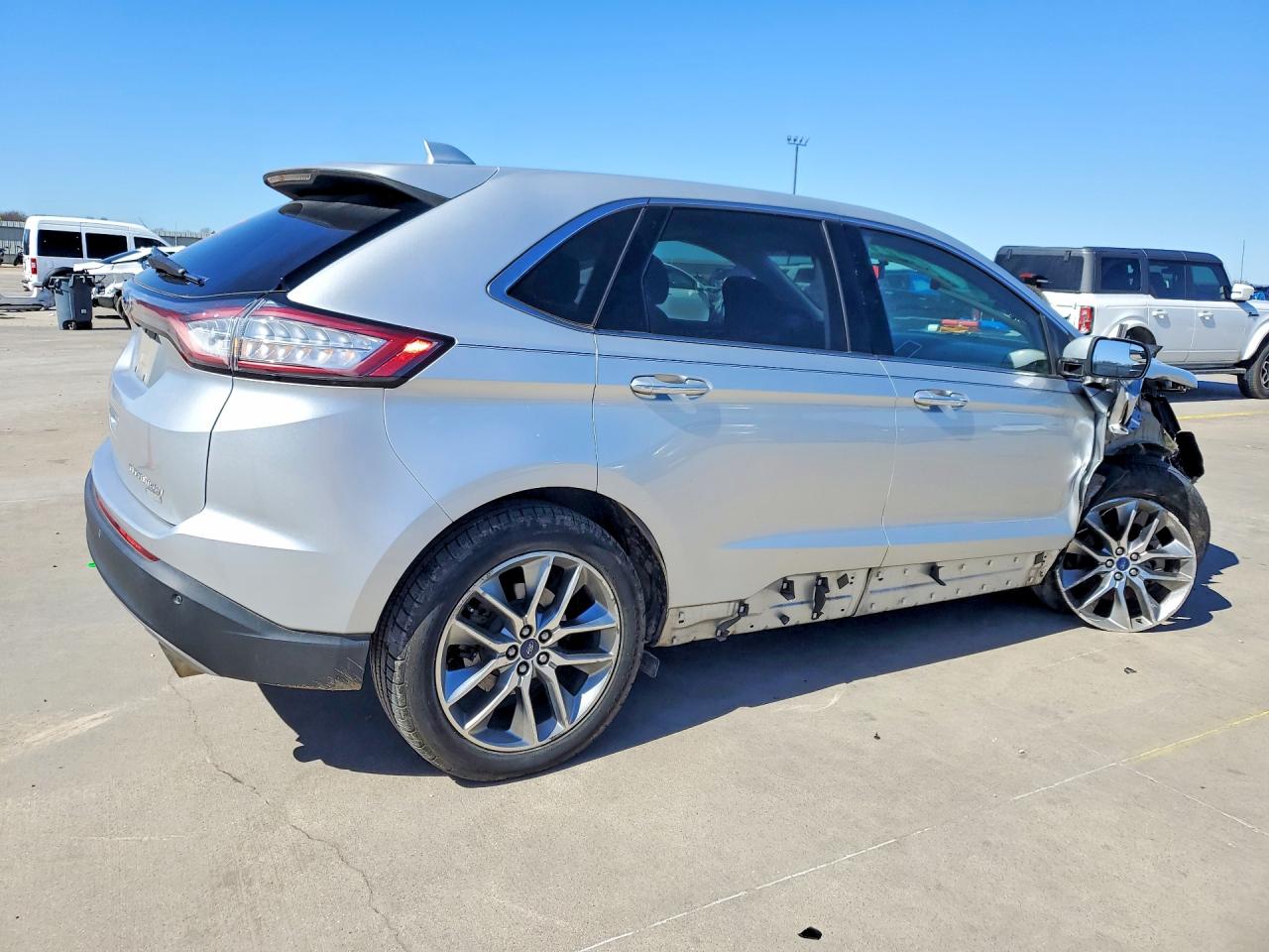 2018 FORD EDGE TITANIUM photo 5