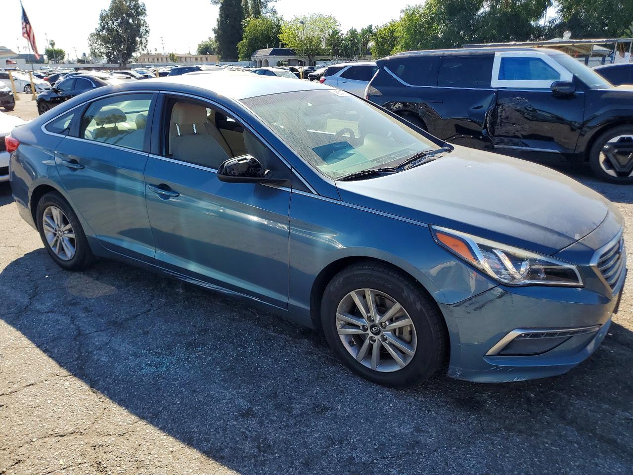 2015 HYUNDAI SONATA SE photo 7