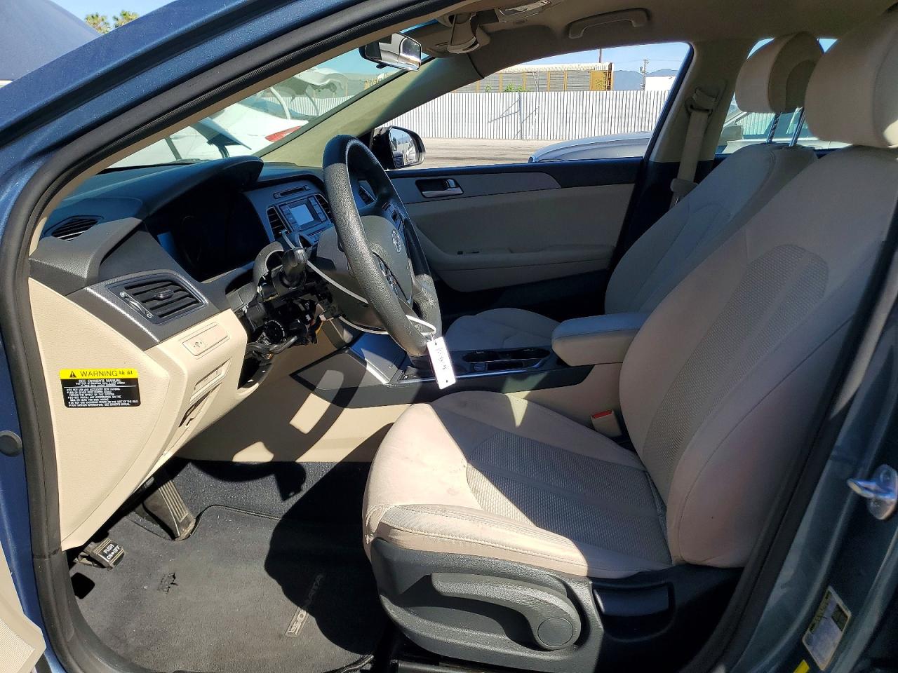 2015 HYUNDAI SONATA SE photo 13