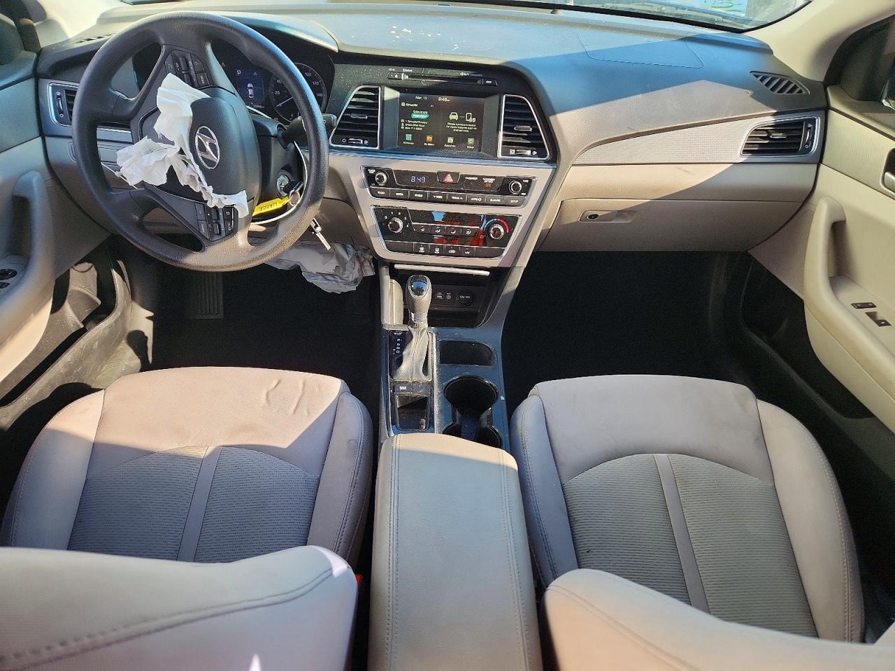 2016 HYUNDAI SONATA SE photo 8