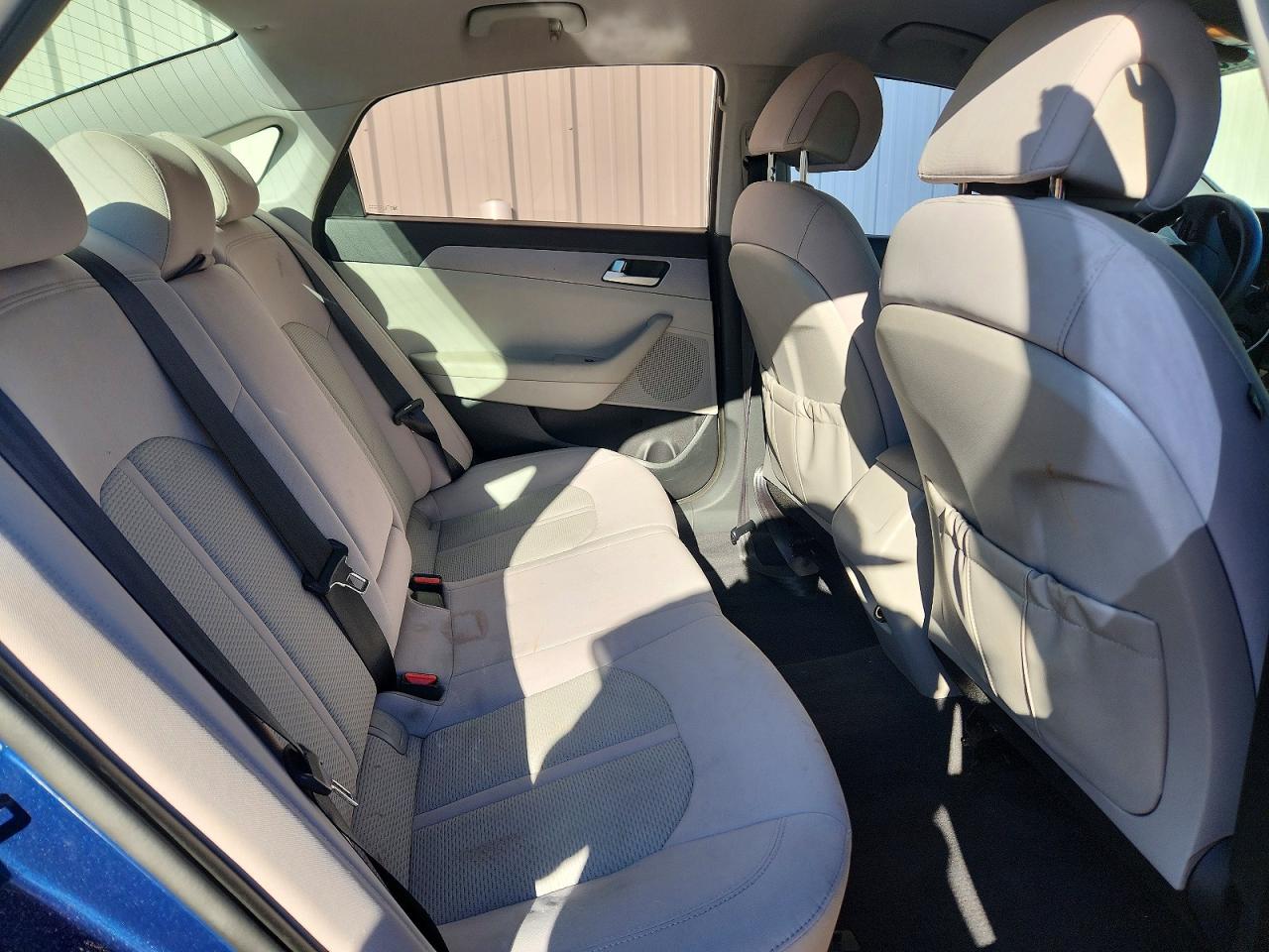 2016 HYUNDAI SONATA SE photo 10