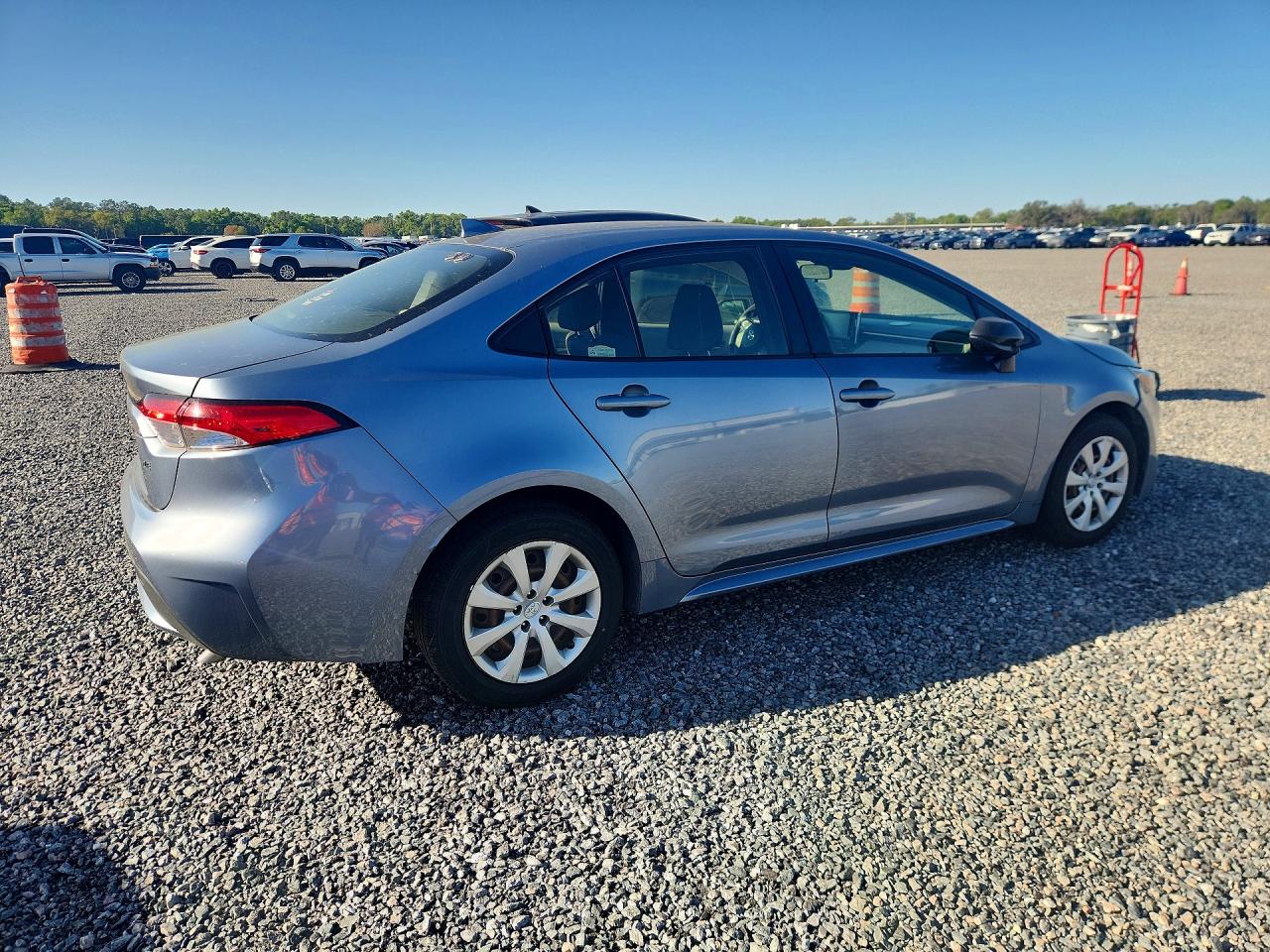 2020 TOYOTA COROLLA LE photo 5
