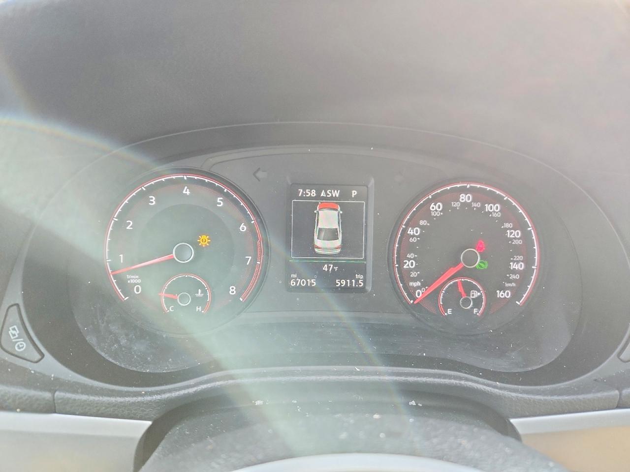 2021 VOLKSWAGEN PASSAT SE photo 17