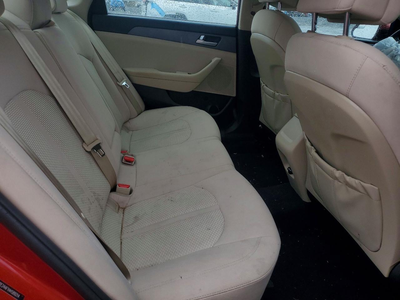 2017 HYUNDAI SONATA SE photo 10