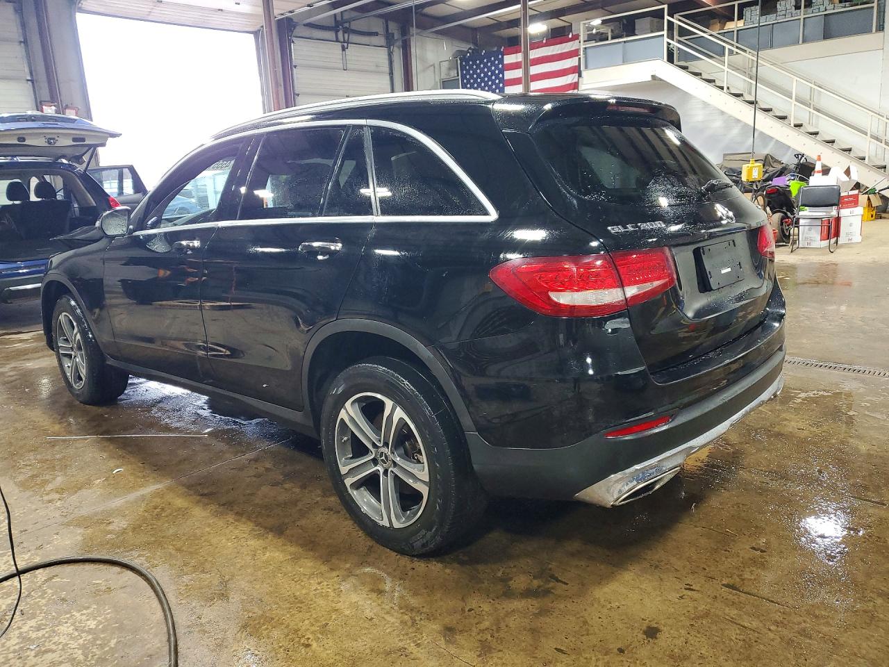2018 MERCEDES-BENZ GLC 300 4MATIC photo 3
