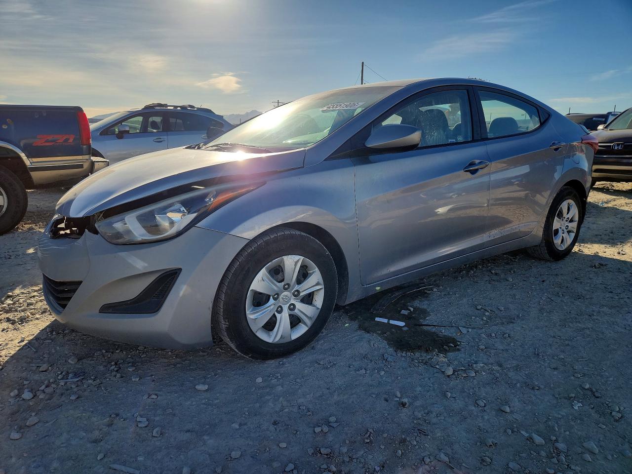 2016 HYUNDAI ELANTRA
