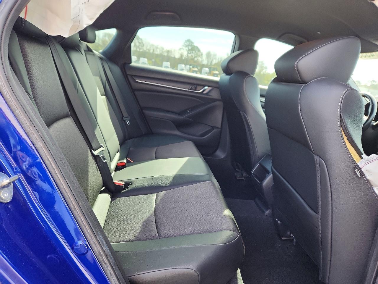 2020 HONDA ACCORD SPORT photo 19