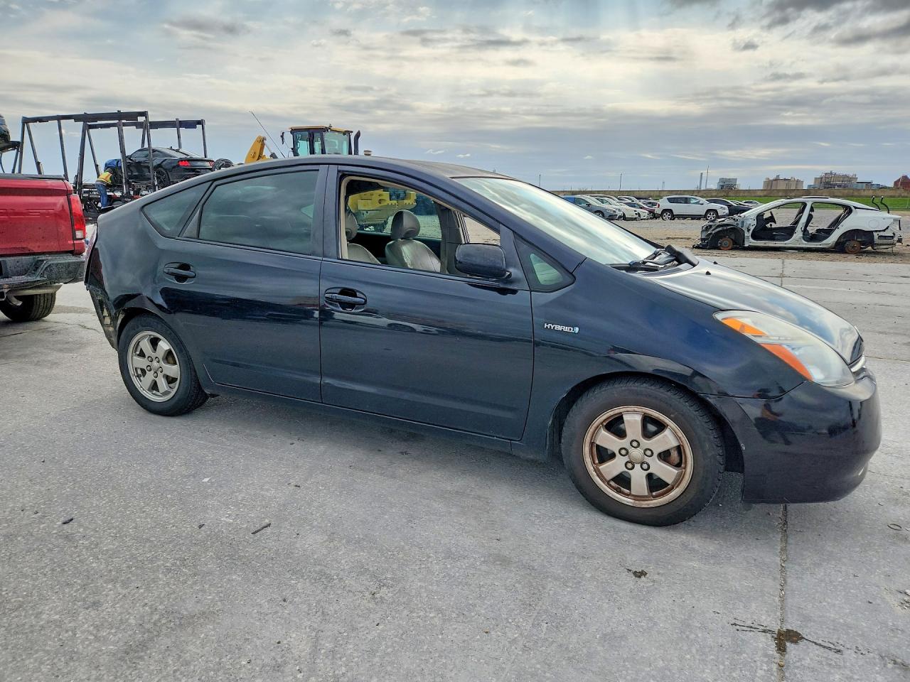 2008 TOYOTA PRIUS BASE photo 4