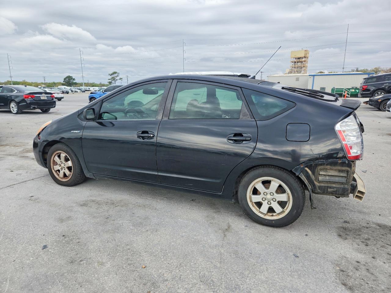 2008 TOYOTA PRIUS BASE photo 2