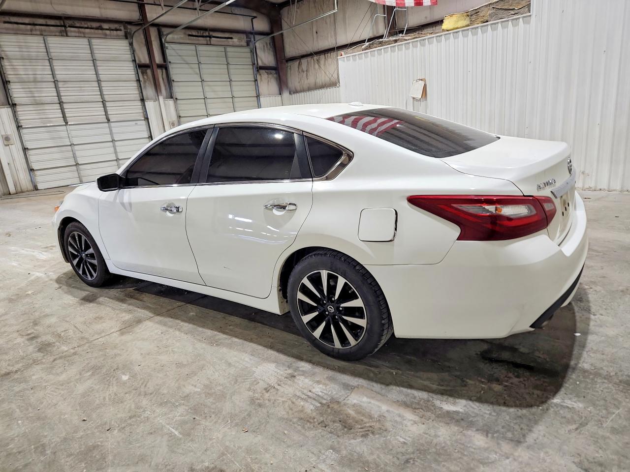 2018 NISSAN ALTIMA 2.5 SV photo 3