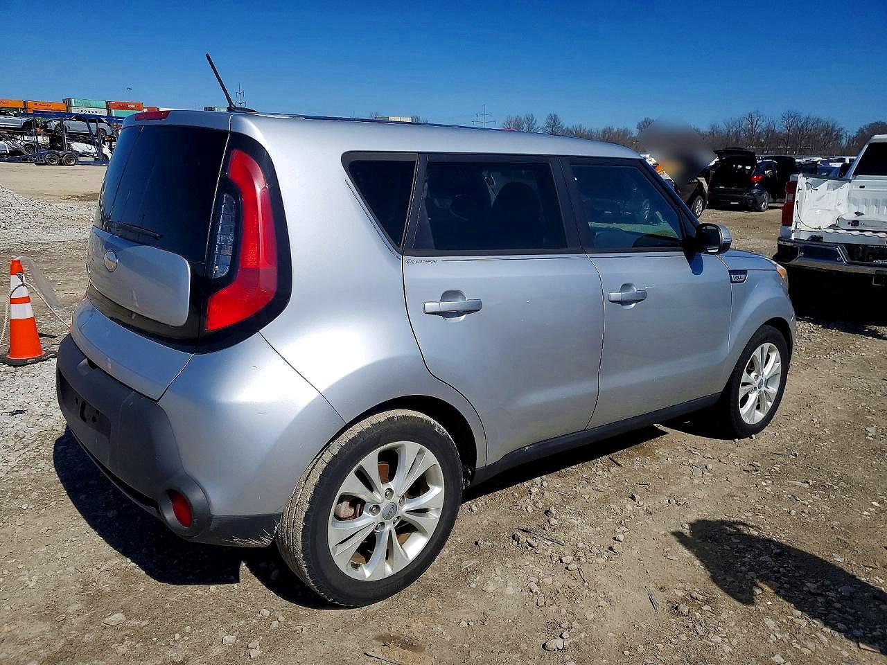 2014 KIA SOUL + photo 5