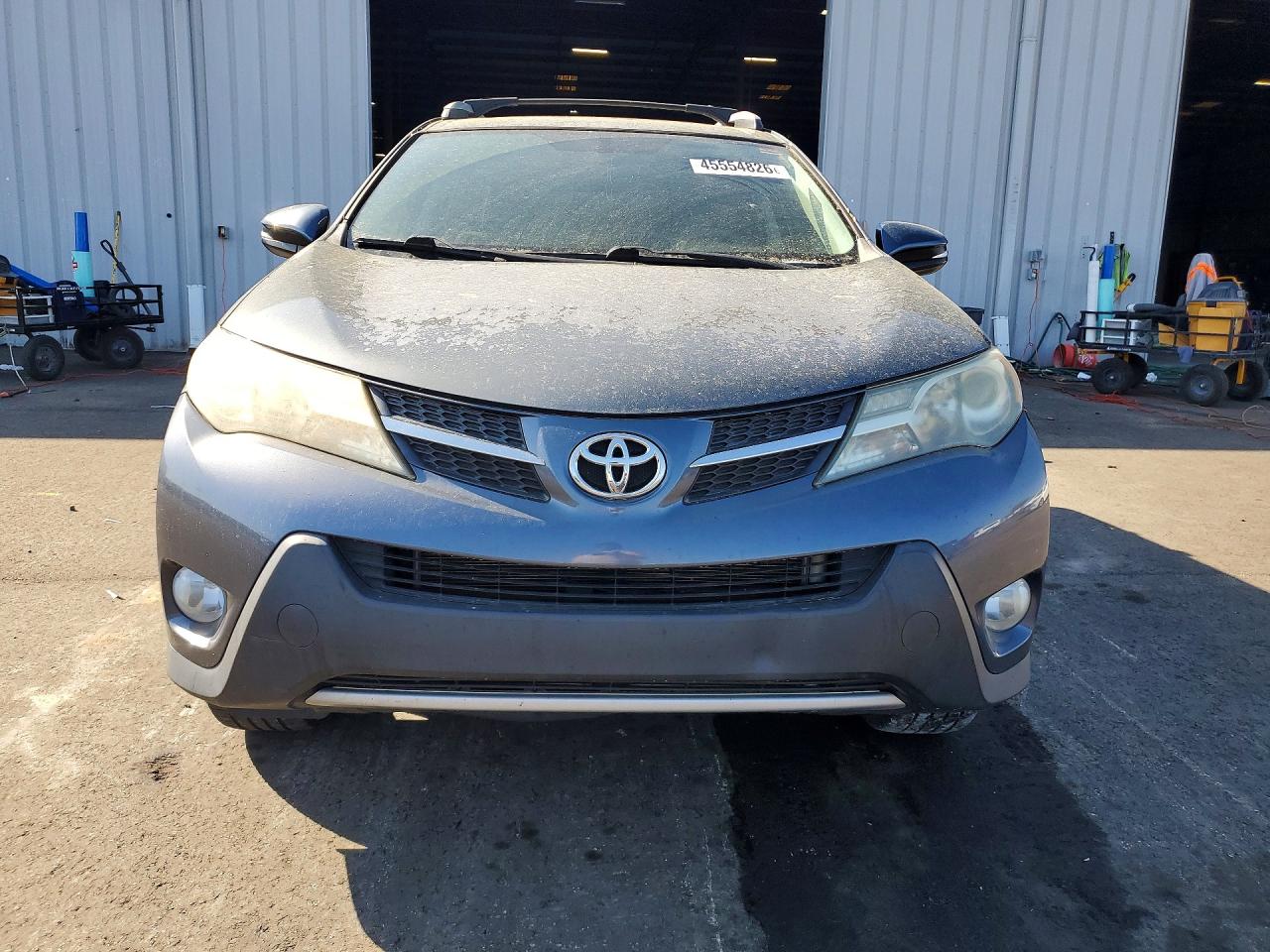 2014 TOYOTA RAV4 XLE photo 5