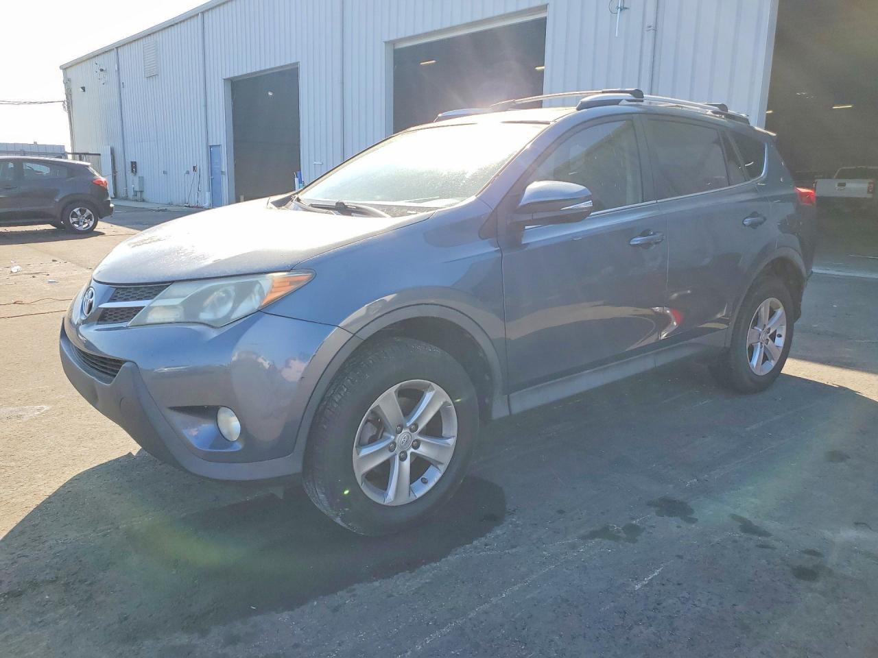 2014 TOYOTA RAV4
