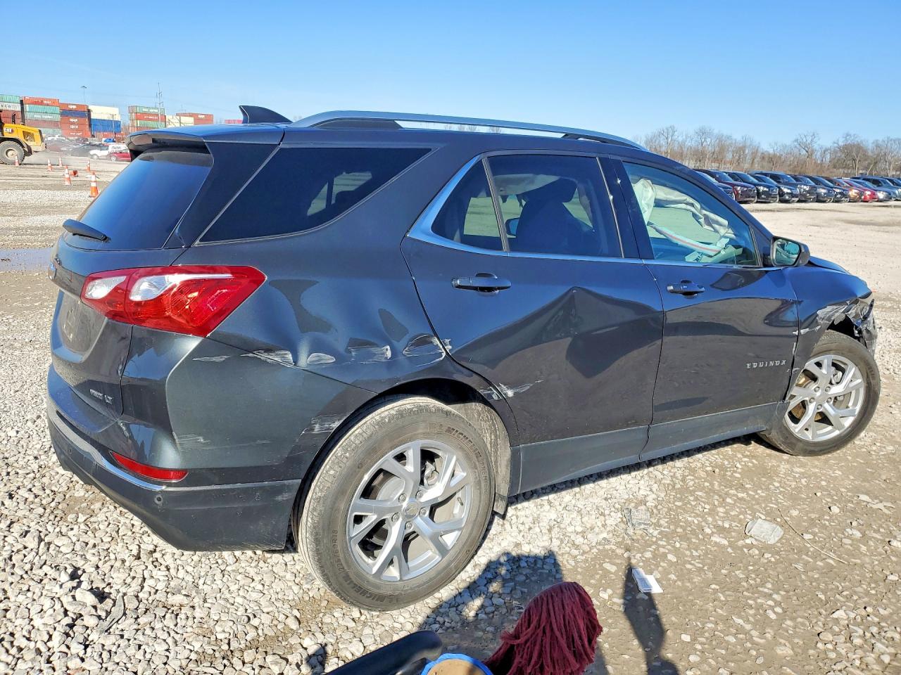 2020 CHEVROLET EQUINOX LT photo 3