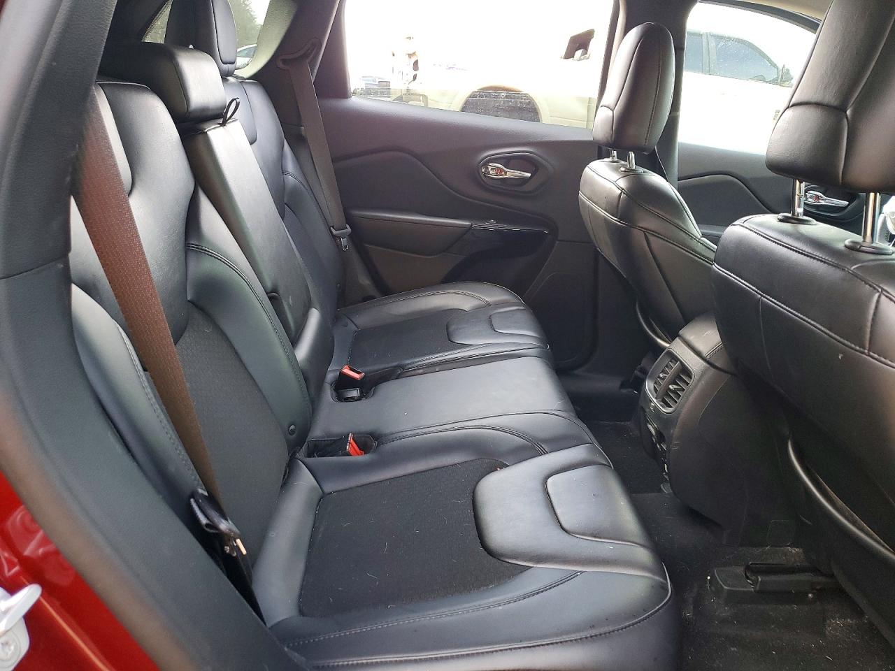 2019 JEEP CHEROKEE LATITUDE PLUS photo 21