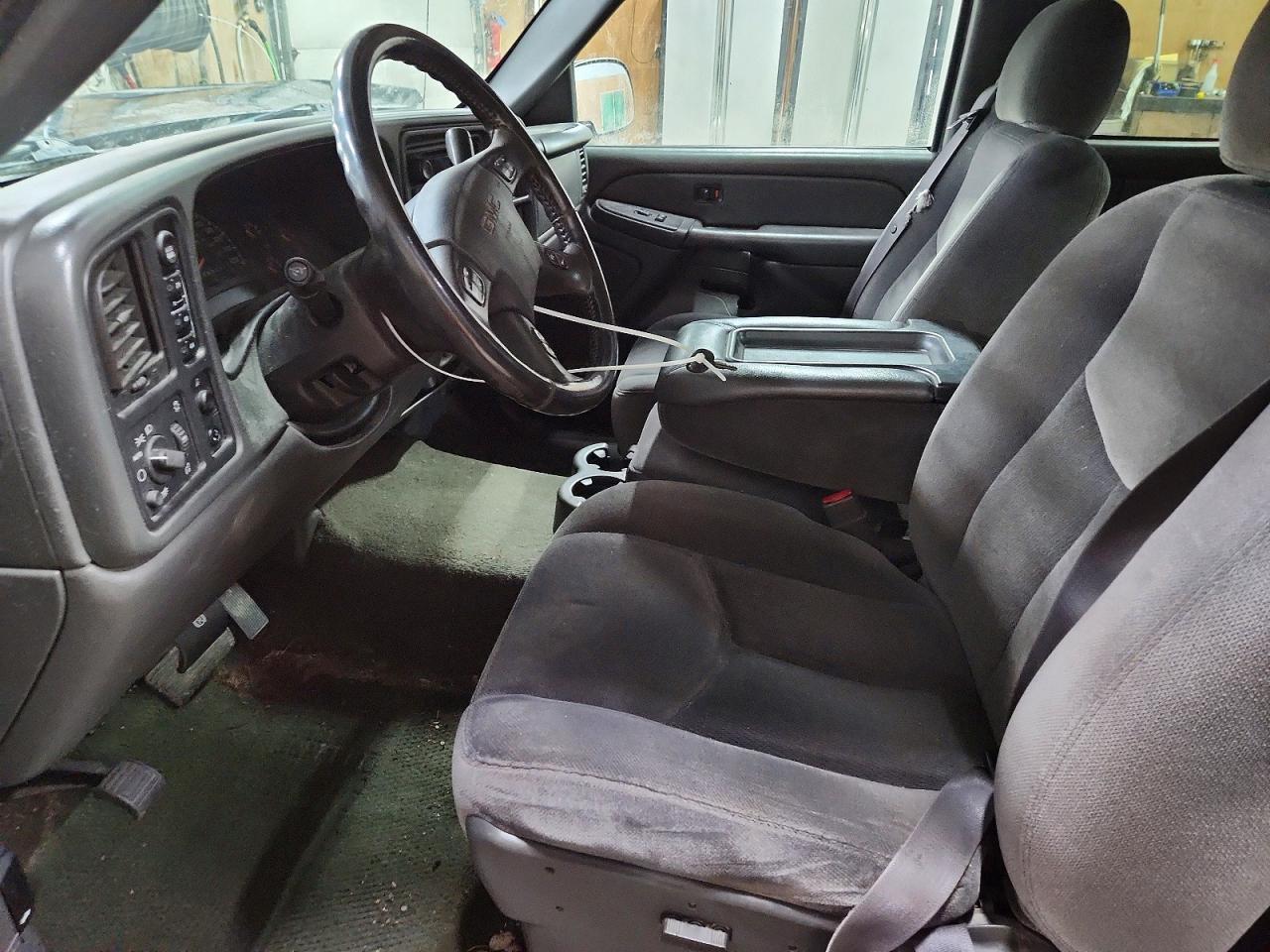 2007 GMC NEW SIERRA K1500 CLASSIC photo 7