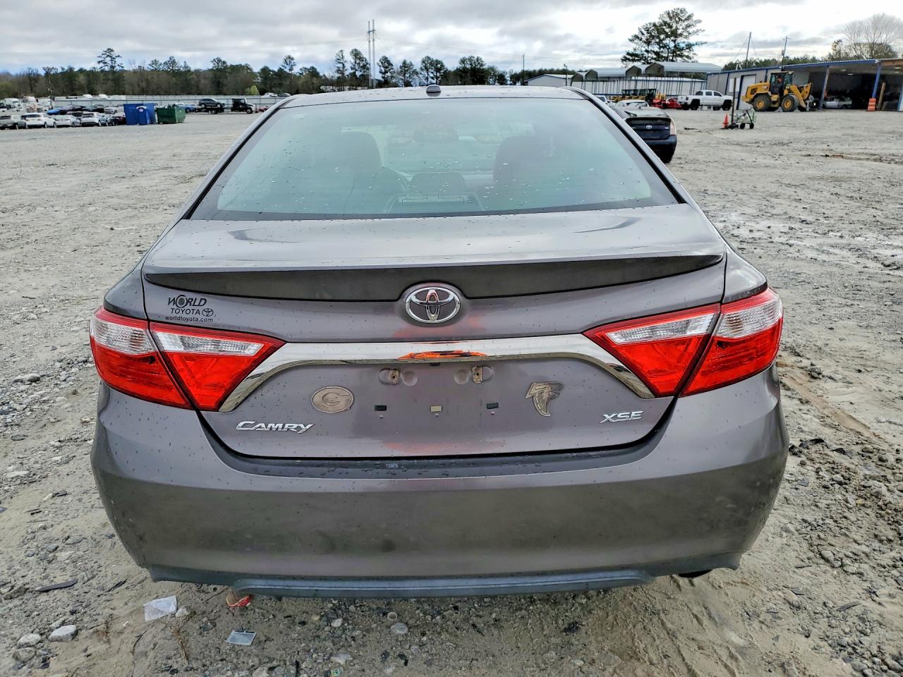 2017 TOYOTA CAMRY XSE photo 11