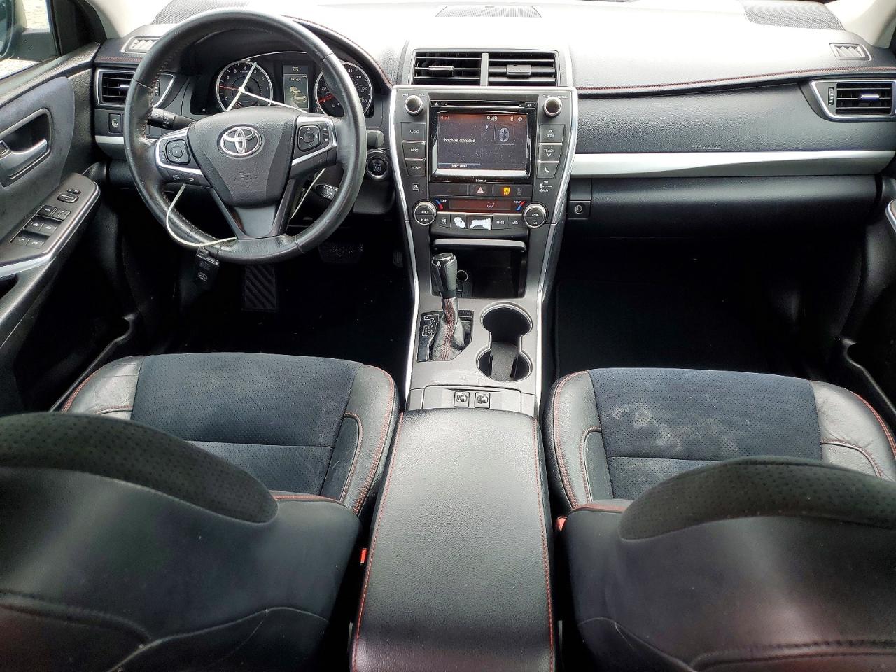 2017 TOYOTA CAMRY XSE photo 15