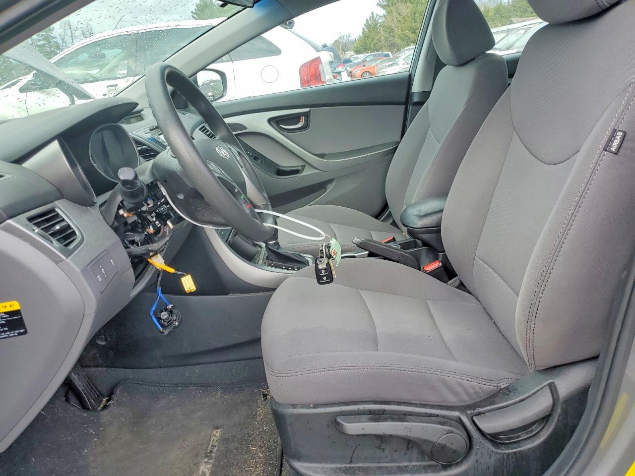 2014 HYUNDAI ELANTRA SE photo 13