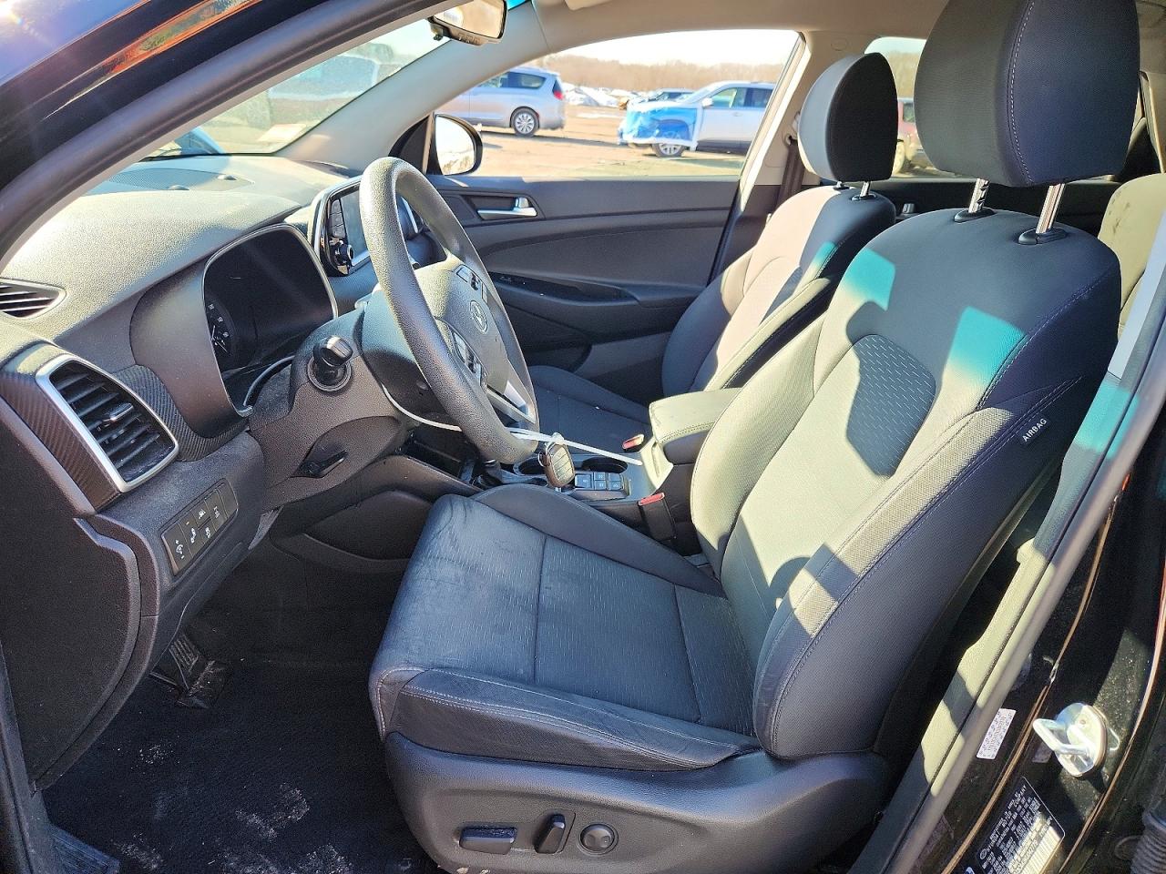 2019 HYUNDAI TUCSON VALUE photo 13